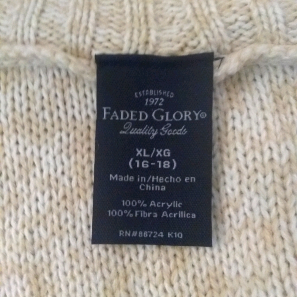 Sweater - Picture 7 of 7